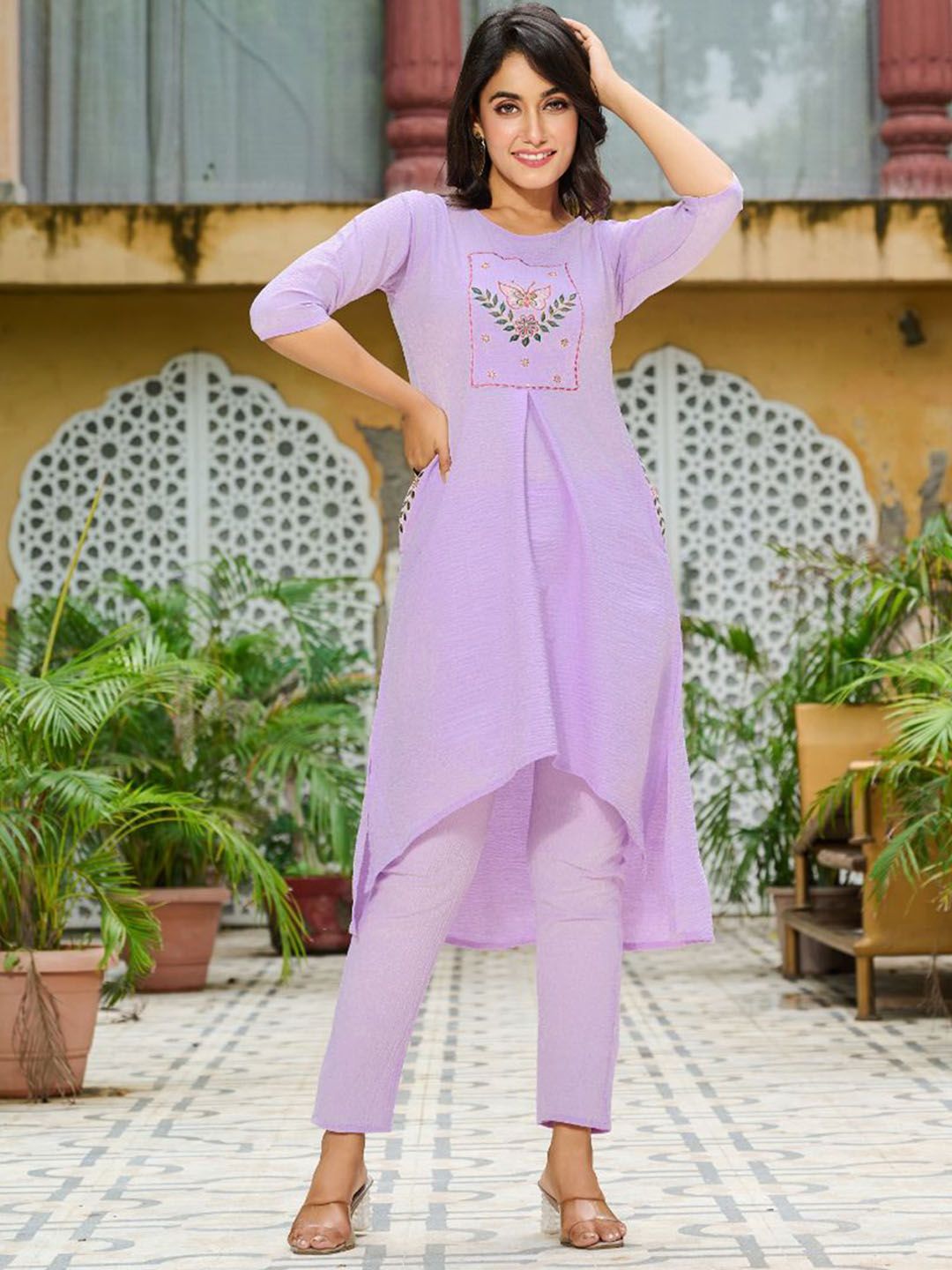 DISHWA FASHION Women Floral Embroidered A-line Kurta with Trousers