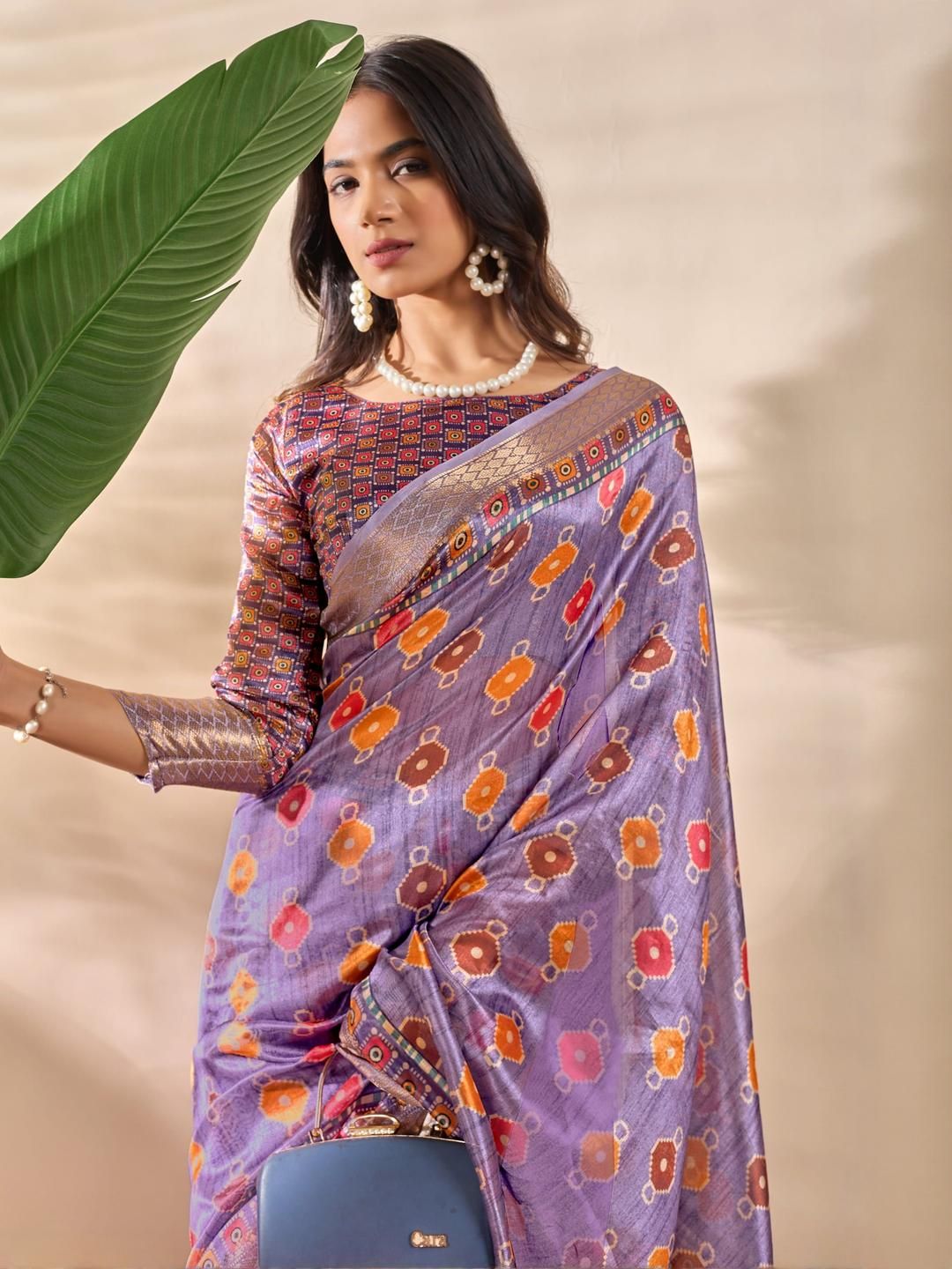 Mitera Floral Printed Zari Saree-picture-35