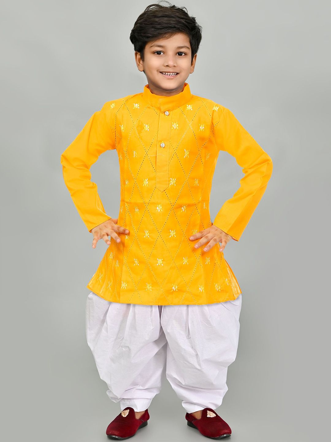 TAKE STYLE Boys Ethnic Motifs Embroidered Thread Work Pure Cotton Kurta With Patiala-picture-28
