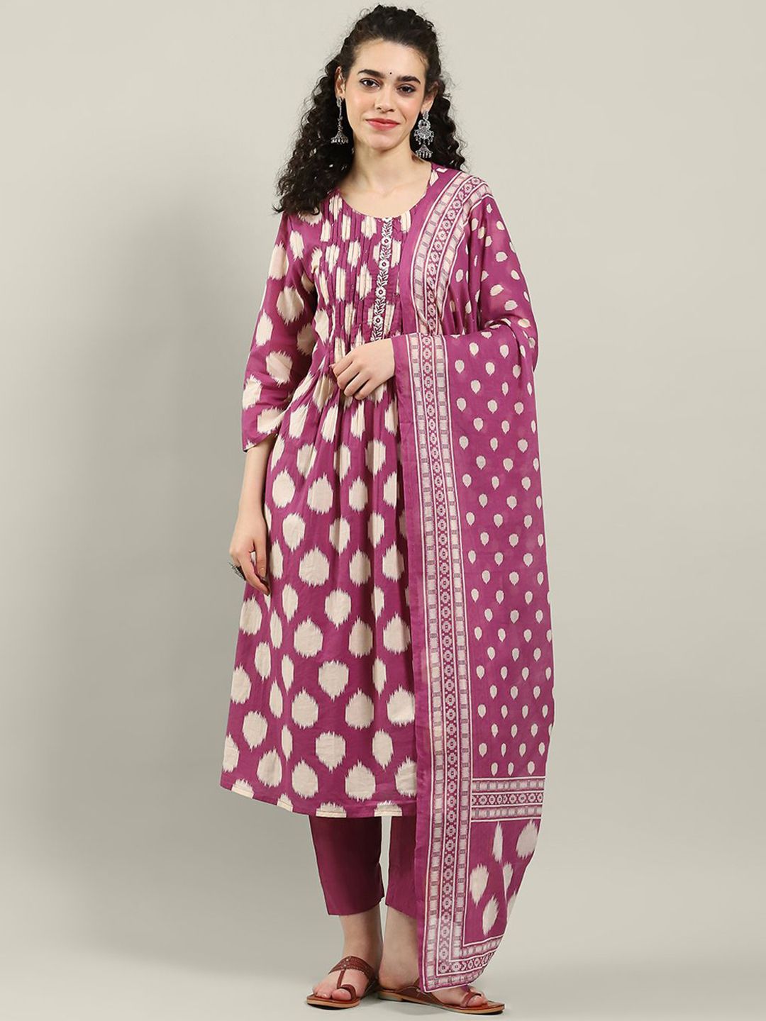 Meena Bazaar Floral Printed Round-Neck Kurta With Trousers & Dupatta