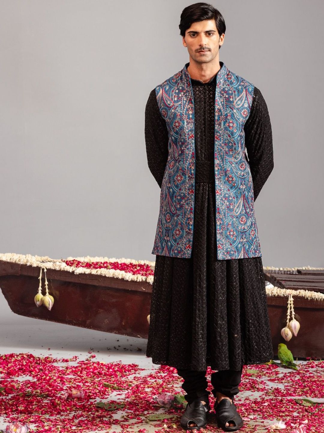 KALPRAAG Men Floral Embroidered Regular Sequinned Kurta with Pyjamas-picture-44