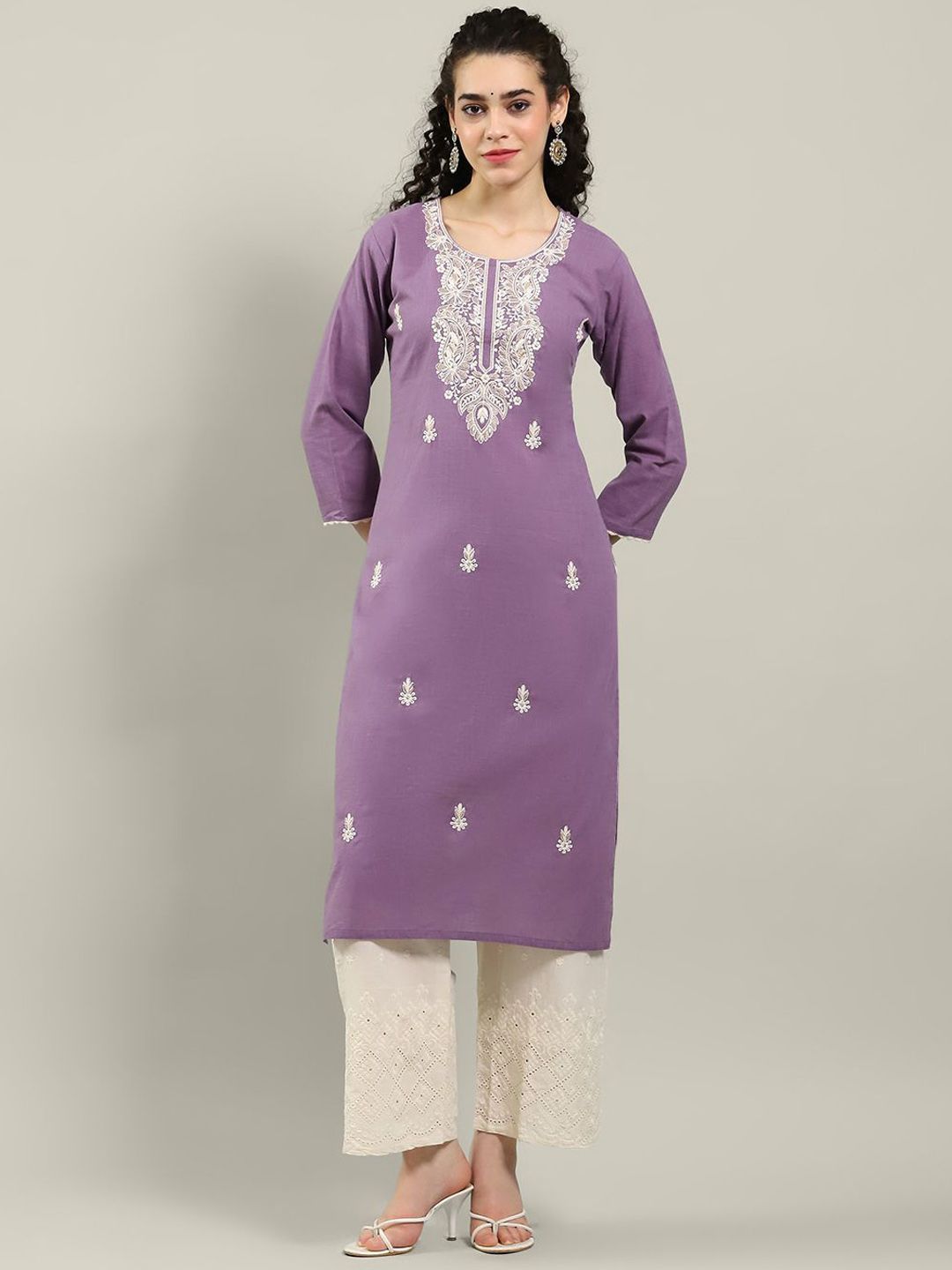 Meena Bazaar Women Floral Embroidered Regular Kurta with Trousers