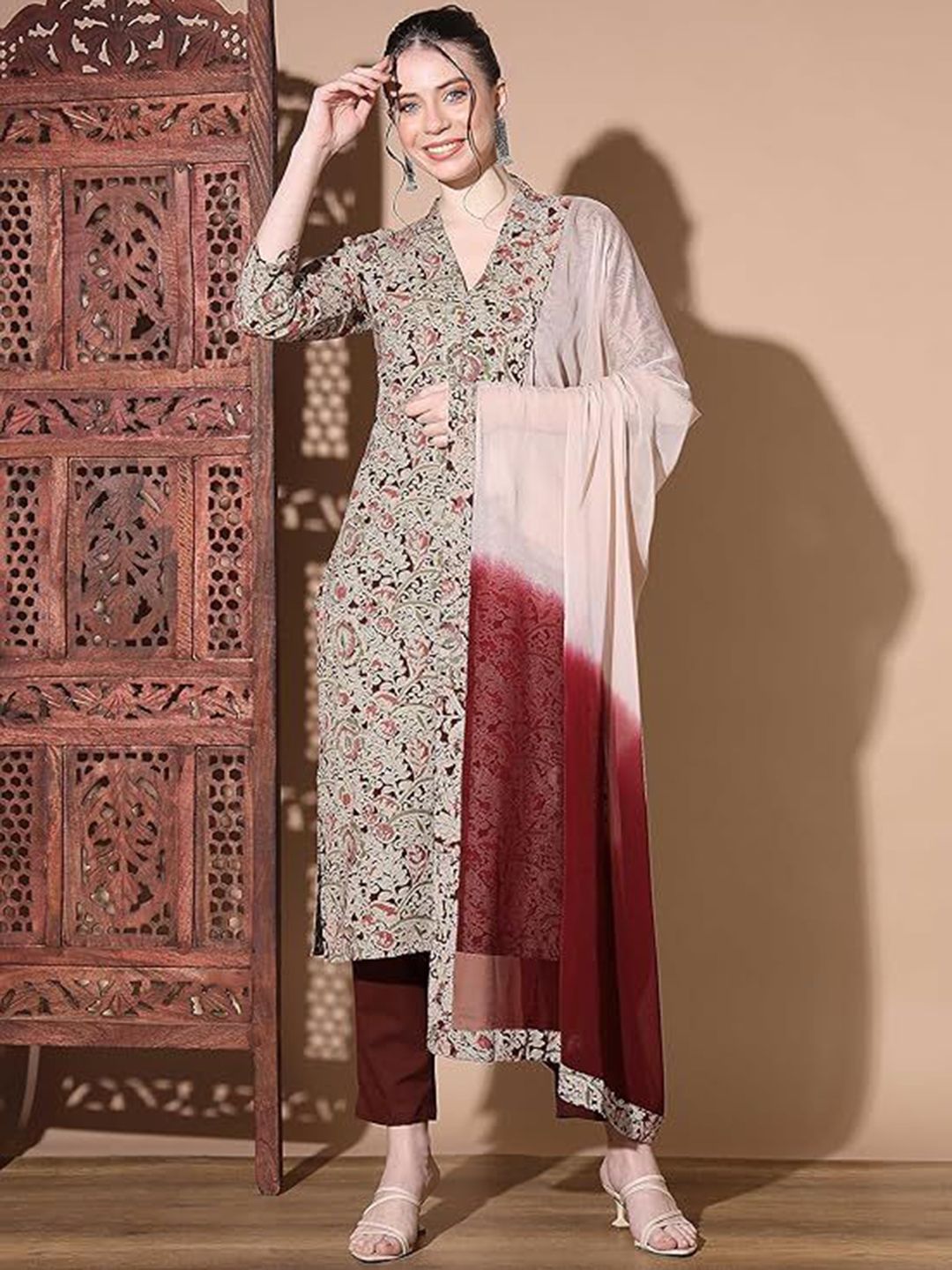 GULMEHAK Kalamkari Floral Printed V-Neck Cotton Straight Kurta & Trousers With Dupatta