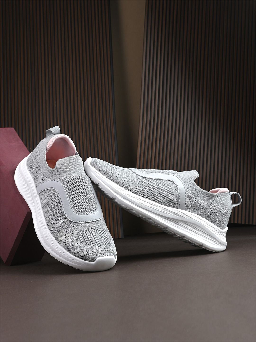 OFF LIMITS Women Mesh Walking Non-Marking Shoes-picture-33