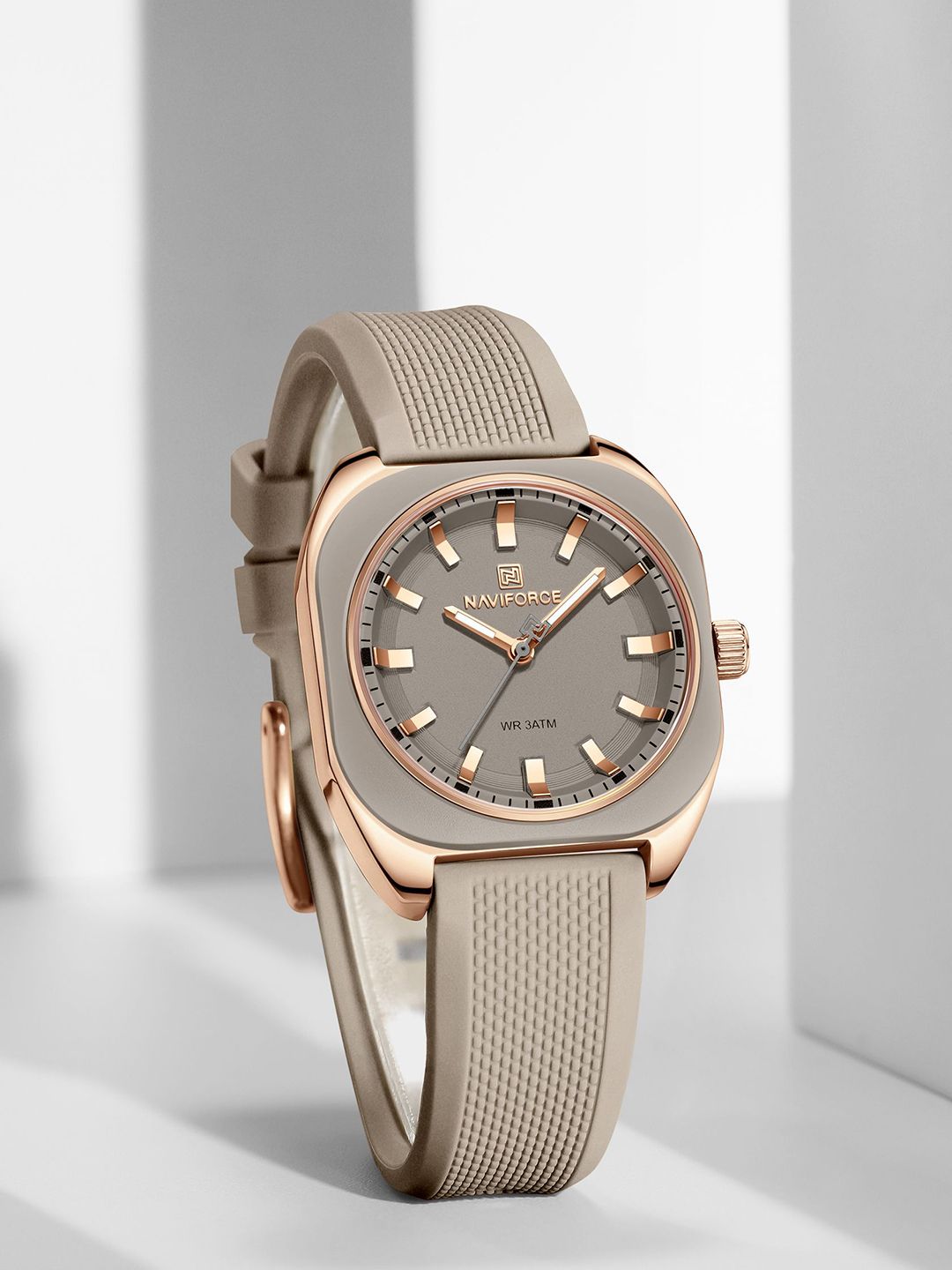 Naviforce Women Dial & Bracelet Style Straps Analogue Watch NF5061_RG GY GY-image-45