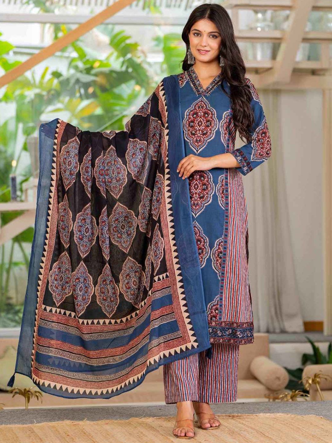 Pistaa Women Ethnic Motifs Printed Cotton Kurta with Trousers & Dupatta