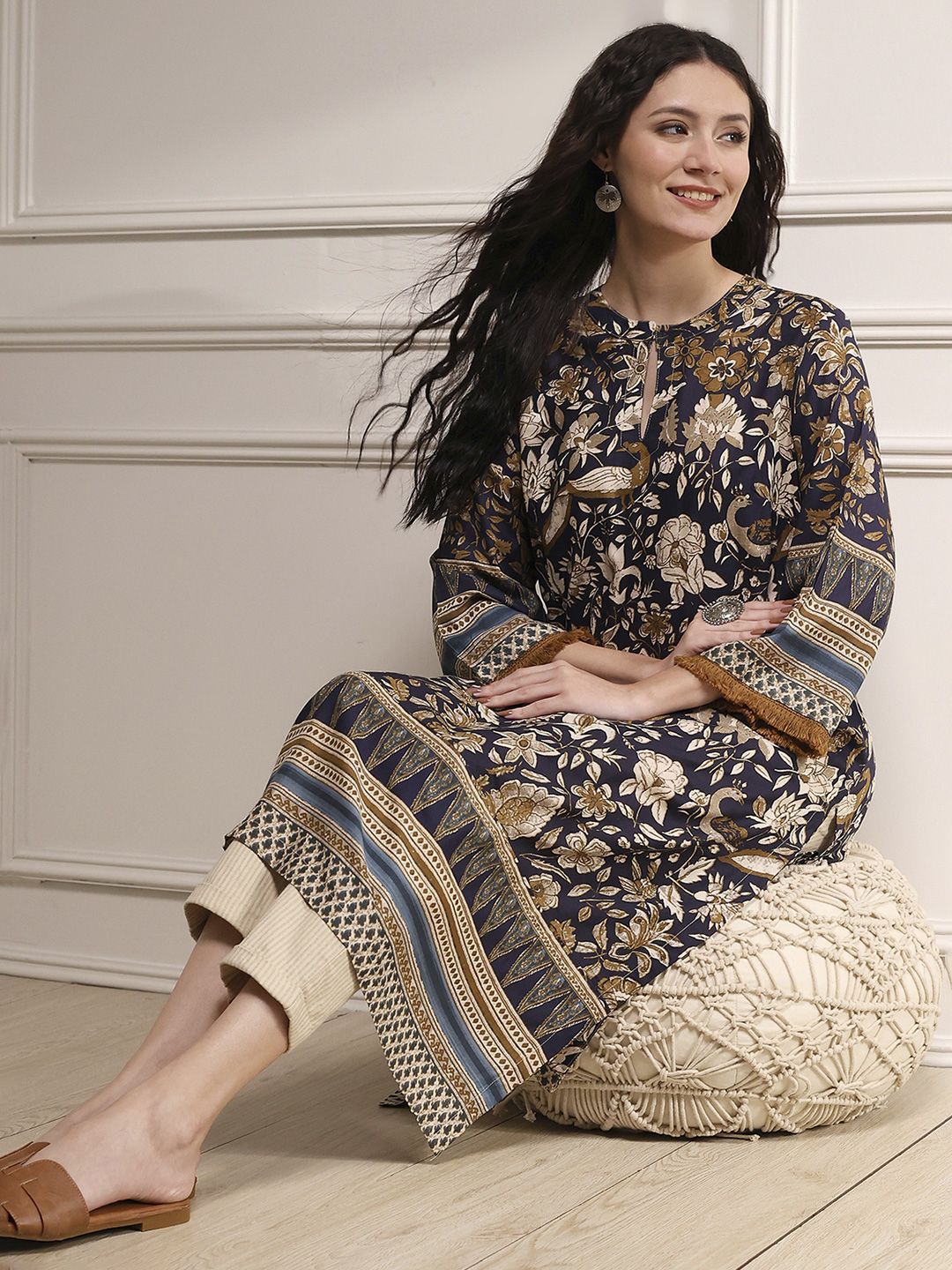 Women Cotton Straight Fit Straight Printed Kurta