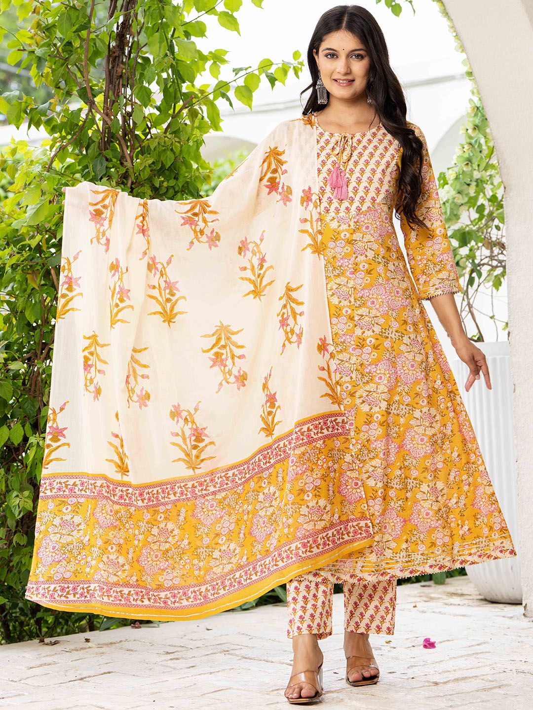 Pistaa Floral Printed Layered Pure Cotton Kurta With Trousers & Dupatta