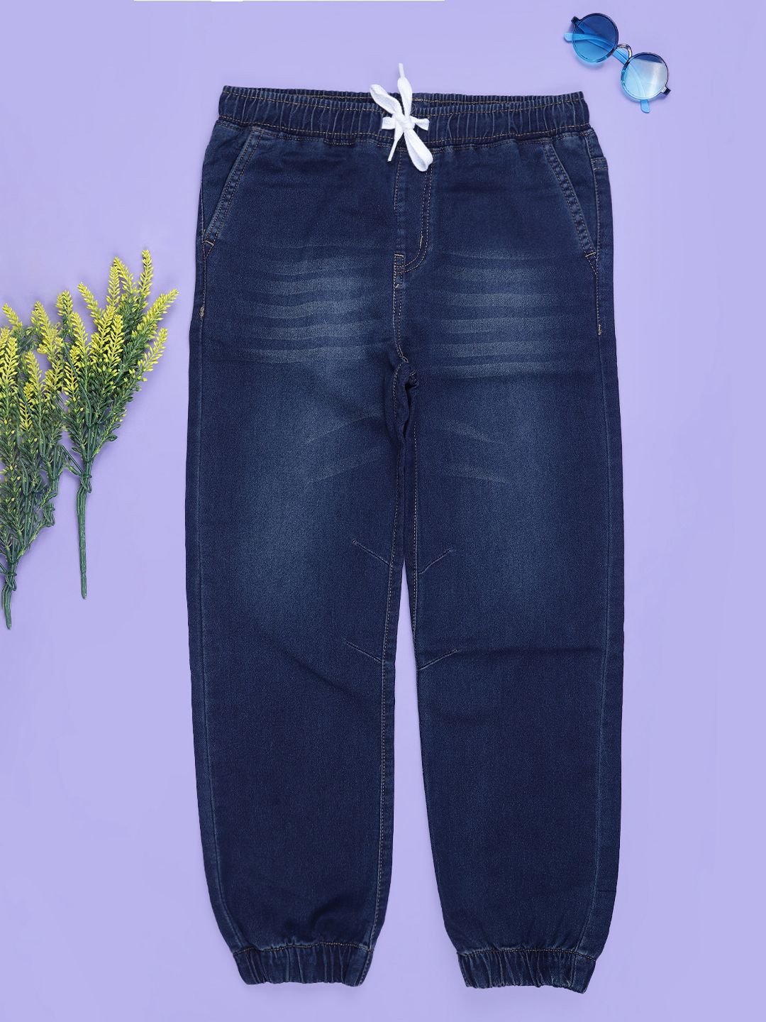 V-Mart Boys Regular Fit Mid-Rise Light Fade Stretchable Jeans-picture-39