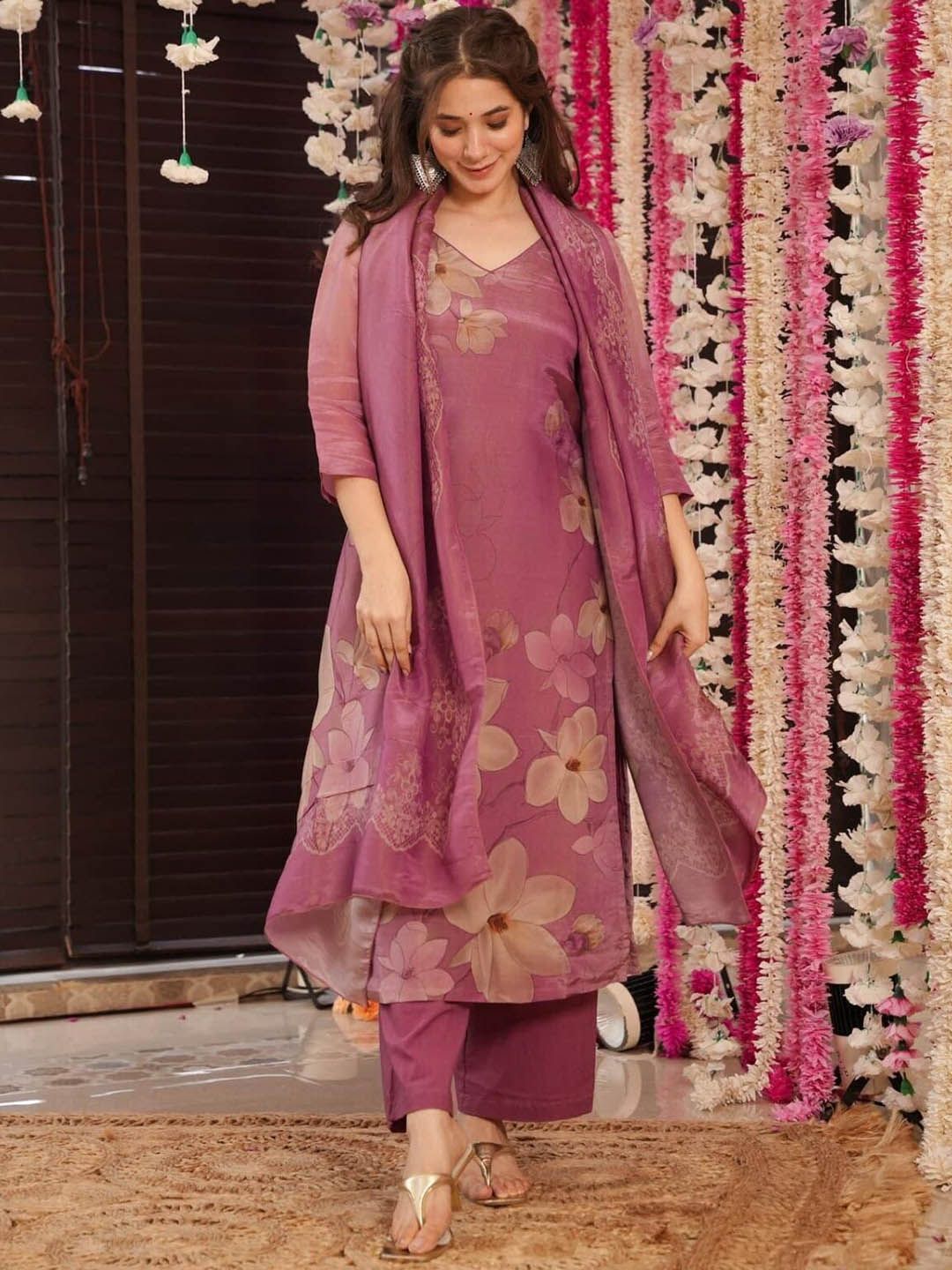 KAUTIK FABRICS Women Floral Printed Regular Kurta With Trousers & Dupatta