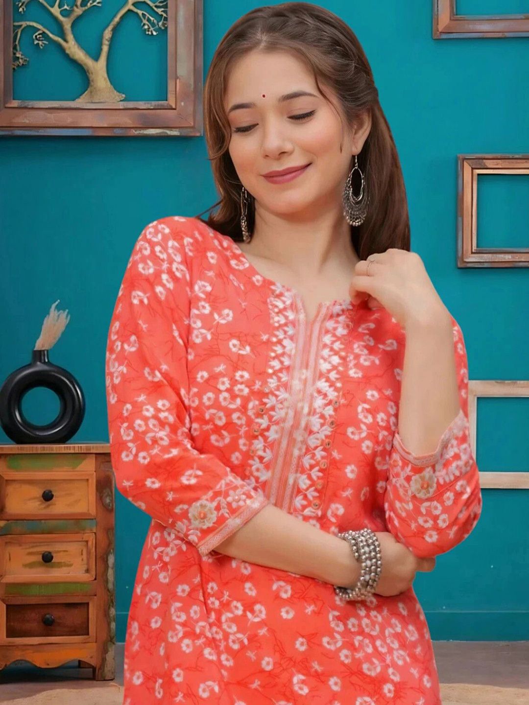 Wawlooks Women Ethnic Motifs Print Sequinned Kurta-picture-16