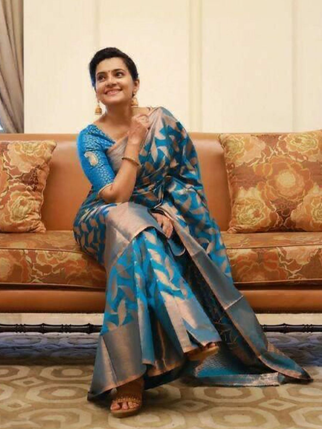 VILLE FASHION Woven Design Zari Saree-picture-33