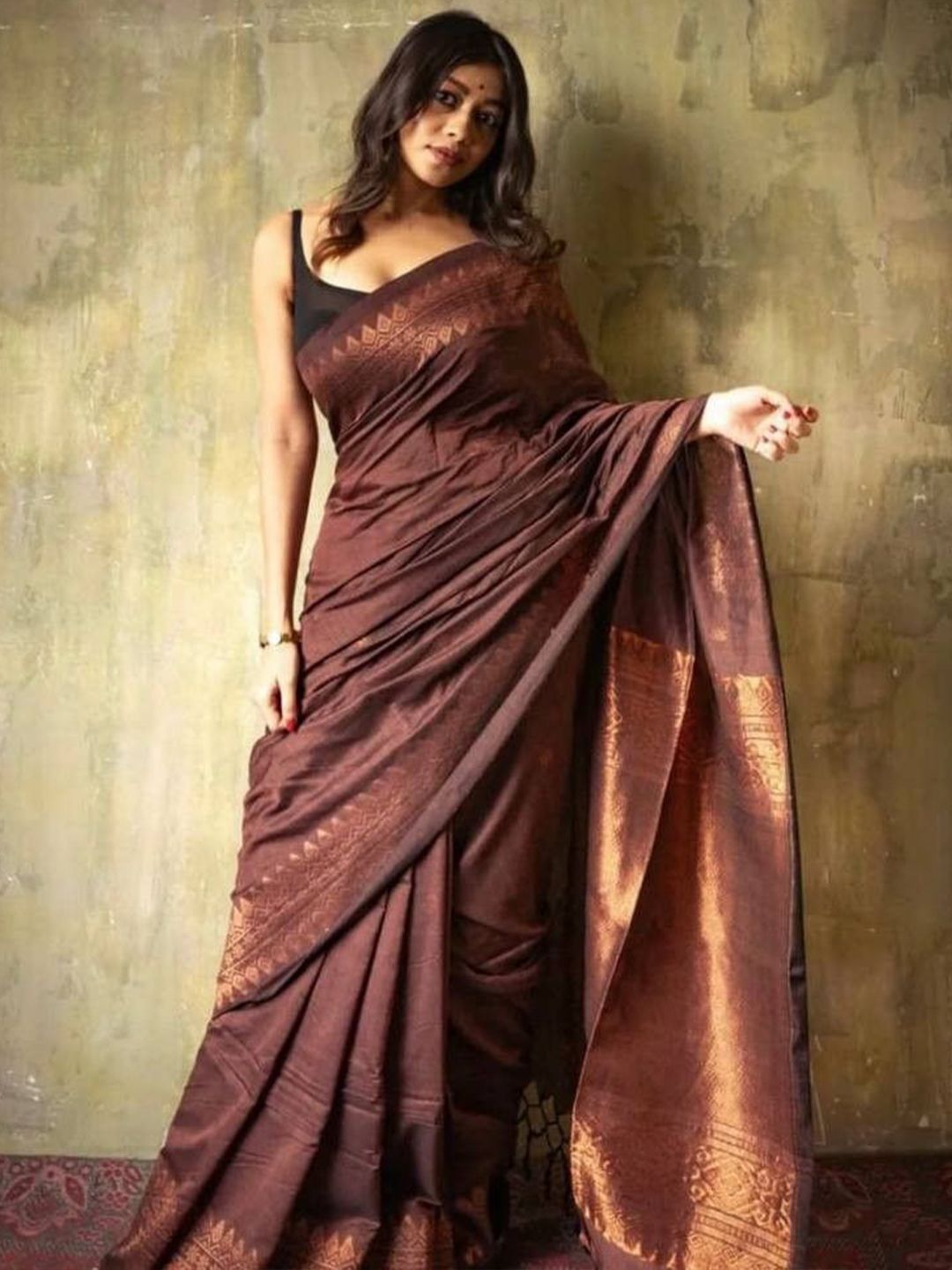 VILLE FASHION Ethnic Motifs Woven Design Zari Saree-picture-38