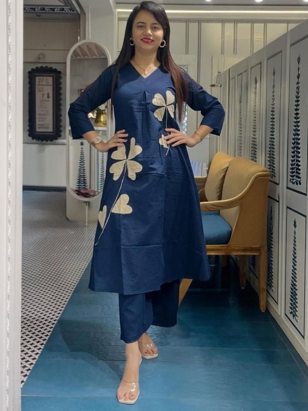 MILAAV Women Floral Printed Regular Kurta with Trousers-picture-34