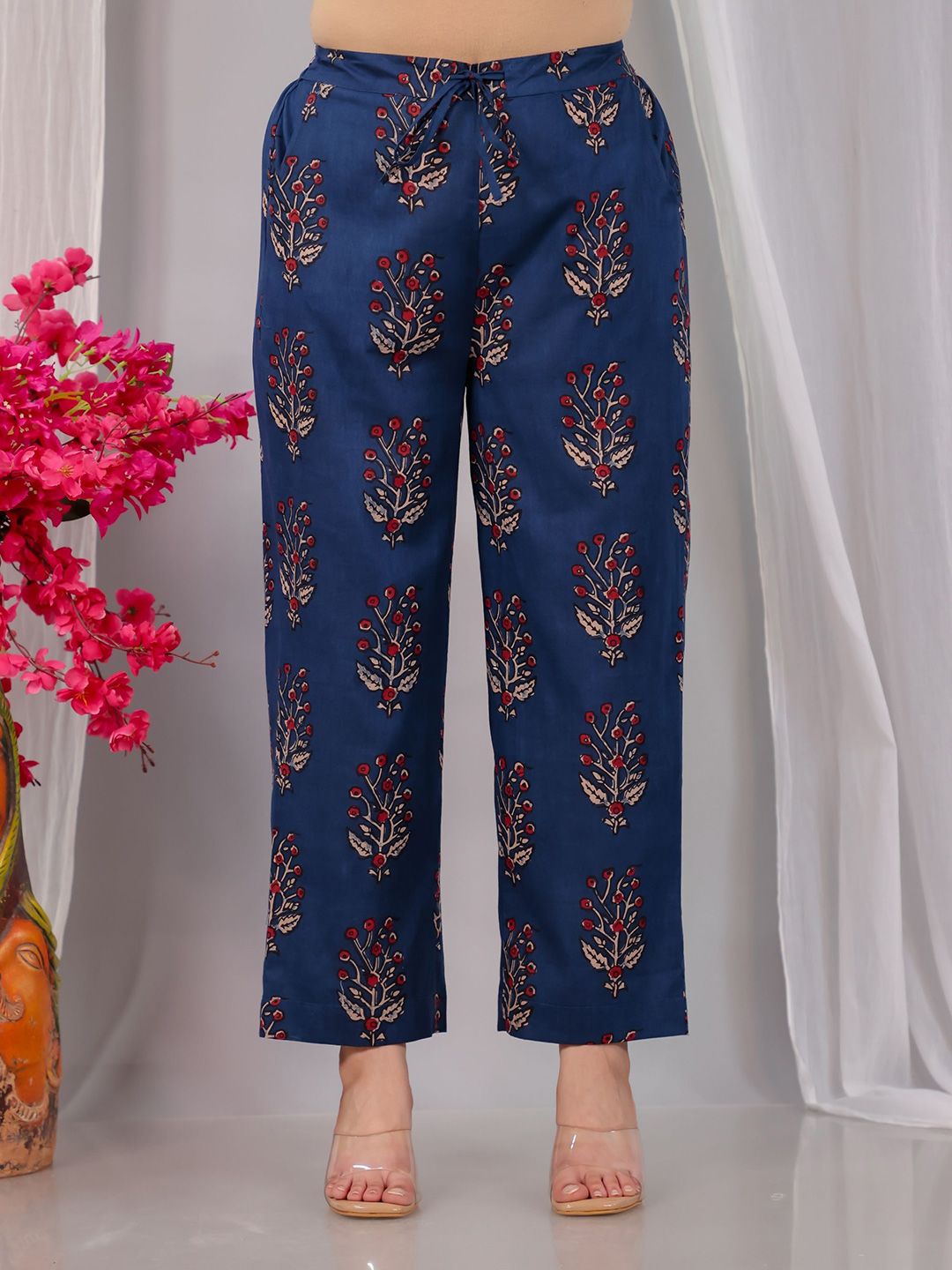Aramya Floral Printed Straight Fit Soft Cotton Mid-Rise Trousers-picture-42