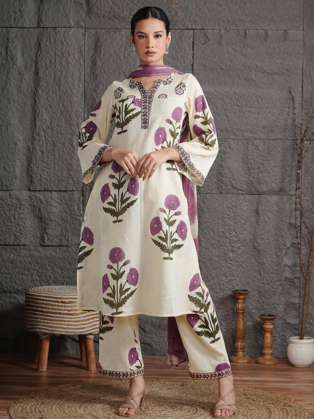 Anouk Women Floral Printed Notch Neck Cotton Thread Work Straight Kurta Palazzo & Dupatta
