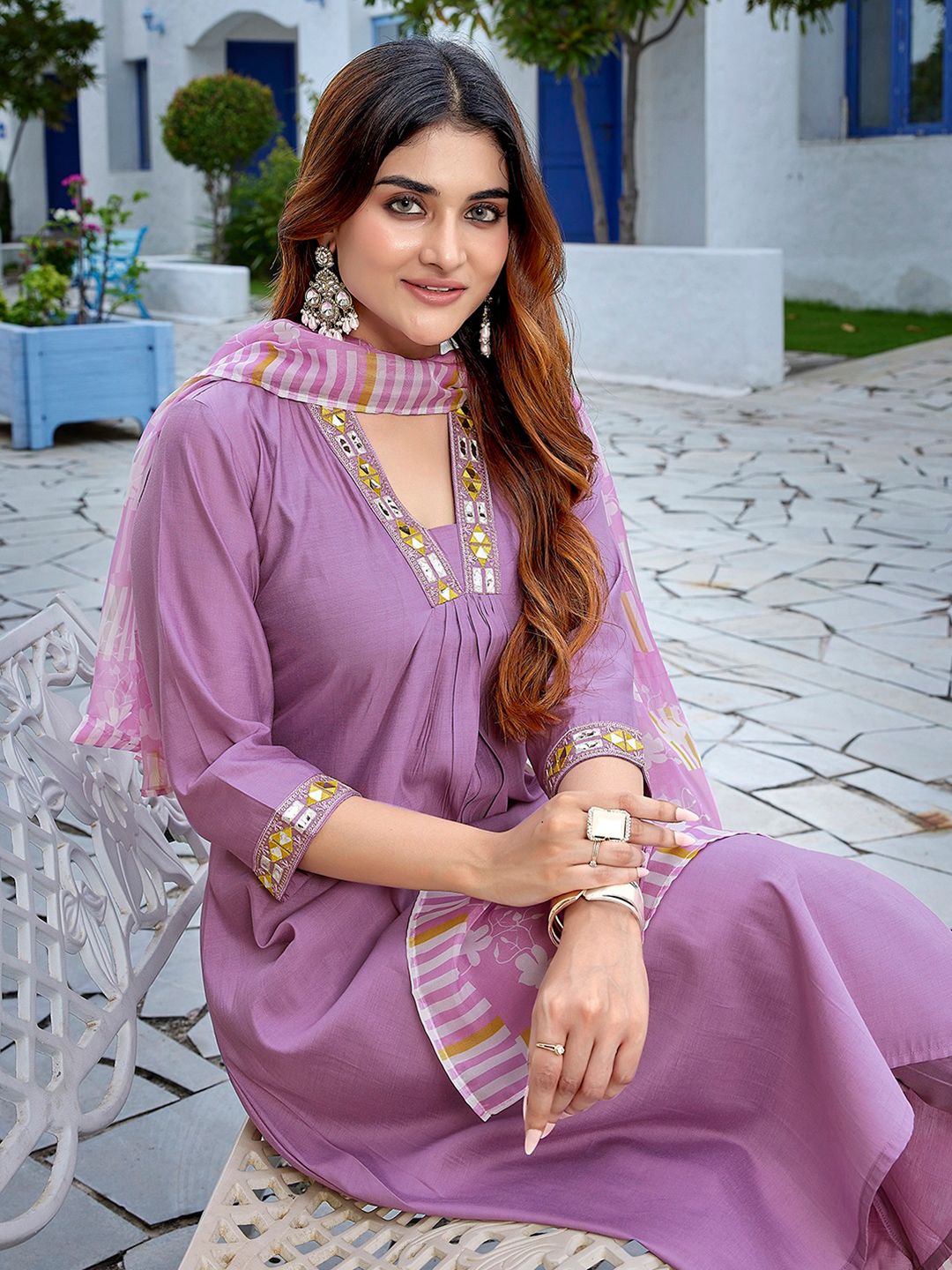 Royal Export Geometric Yoke Design Square Neck Straight Kurta With Trousers & Dupatta