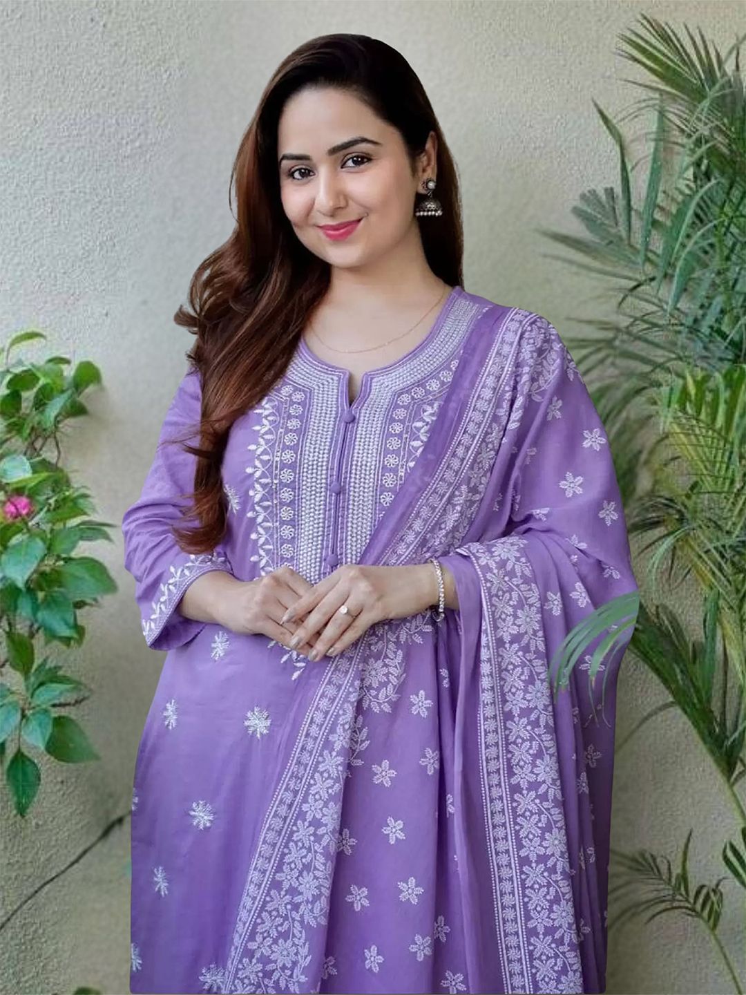 royal export Women Floral Embroidered Kurta with Trousers & Dupatta-picture-20