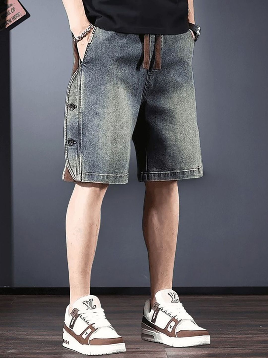 StyleCast Men Washed Low-Rise Cotton Denim Shorts Technology-picture-53