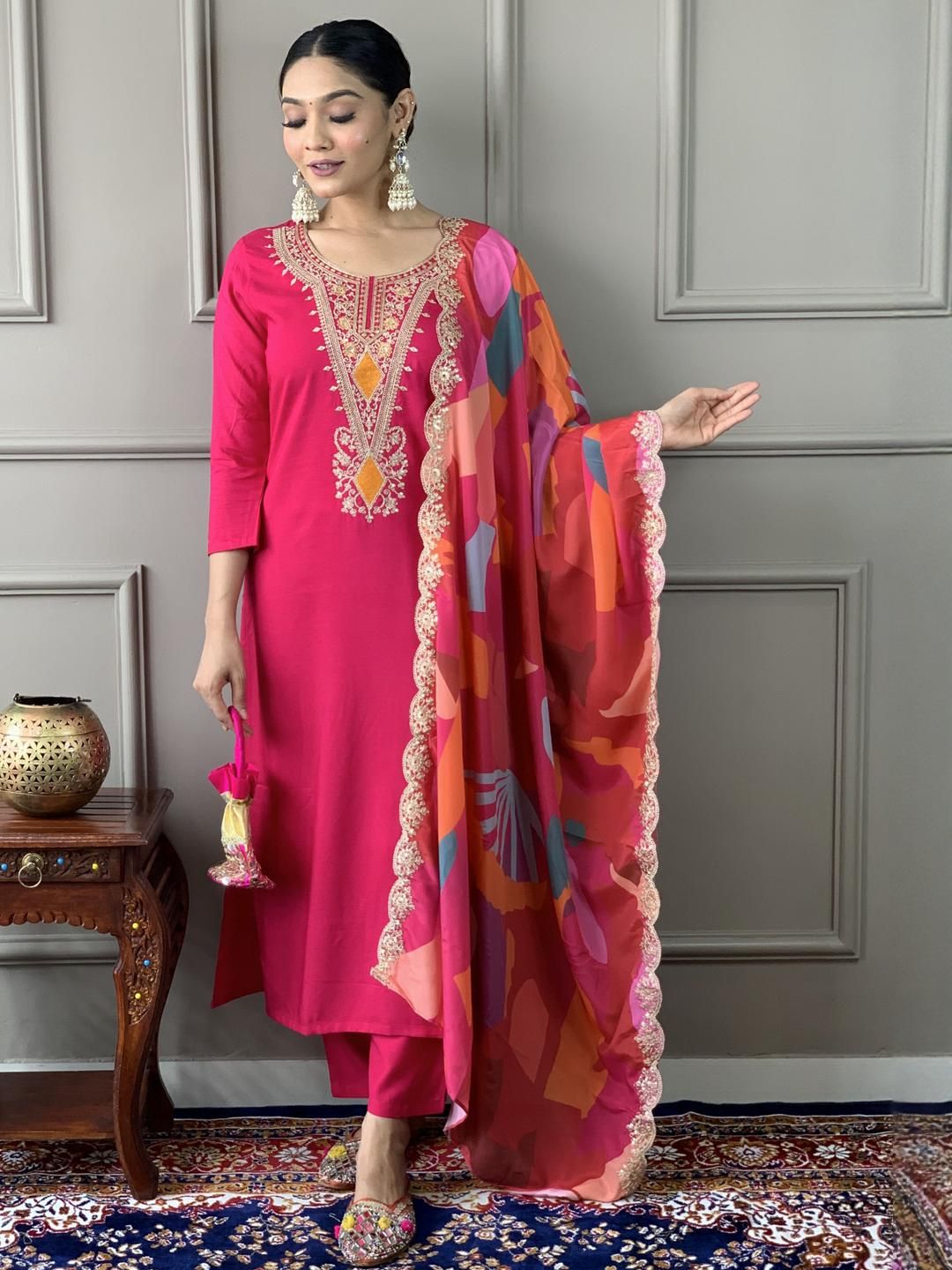 HERE&NOW Women Pink Kurta Sets