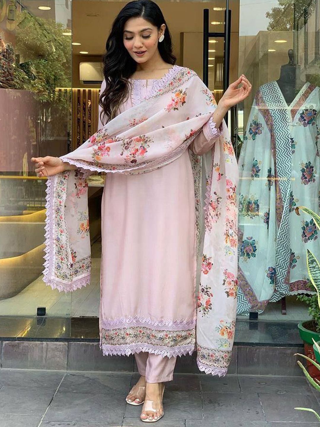 Brand Hill Women Ethnic Motifs Solid Kurta with Trousers & Dupatta
