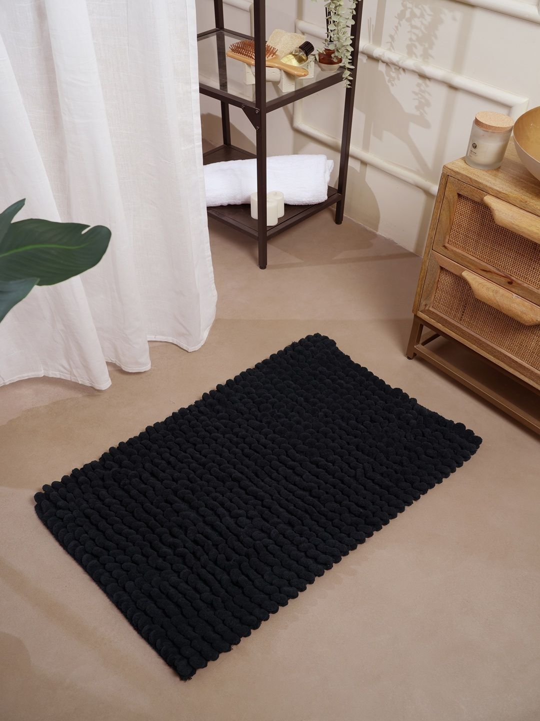 RALIA HOMES Black Self-Design Quick-Dry & Anti-Skid Microfibre Bath Mat-image-5