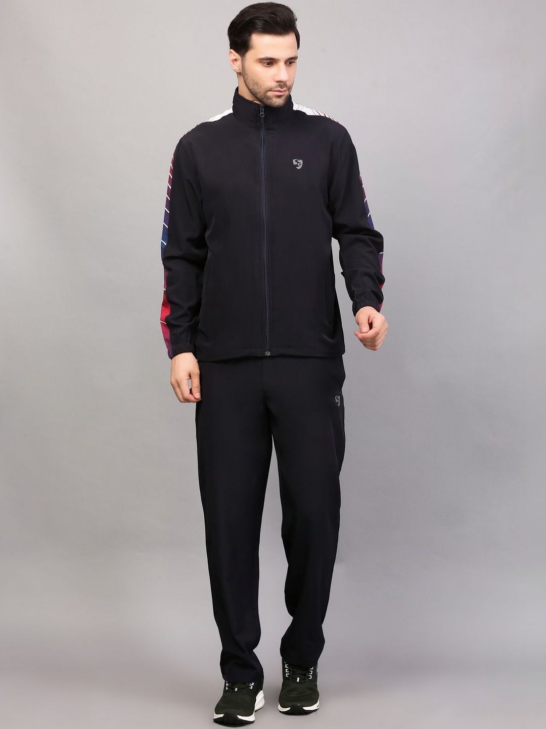 SG Men Round Neck Tracksuits-picture-44