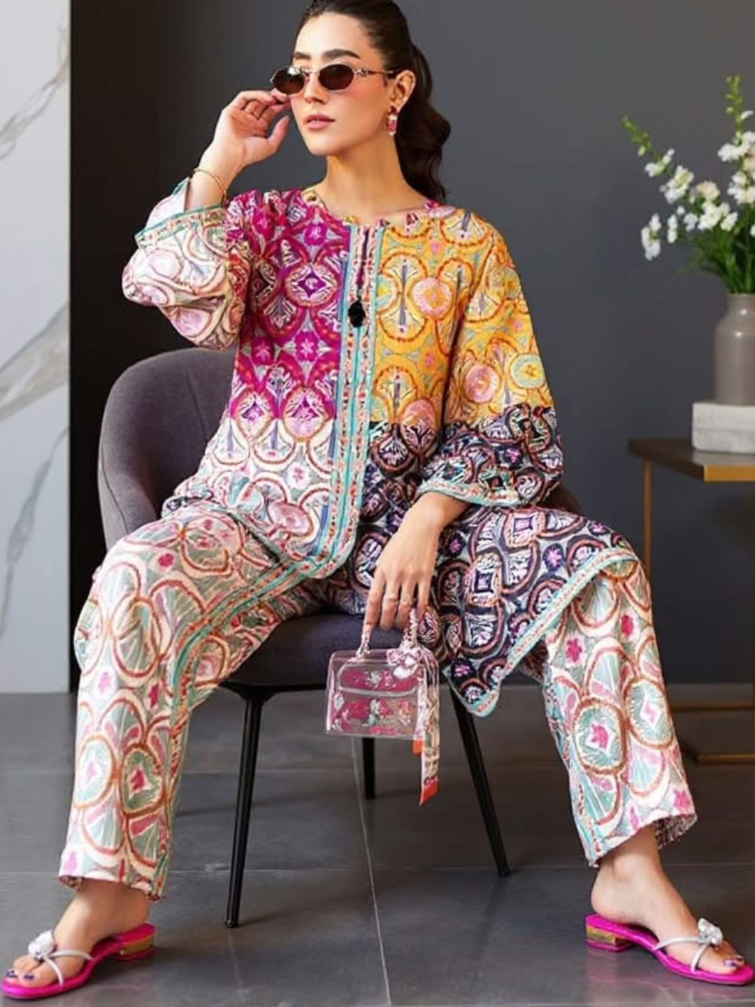 HOUSE OF AXI Printed Round Neck Tunic & Palazzos Co-Ords-picture-34