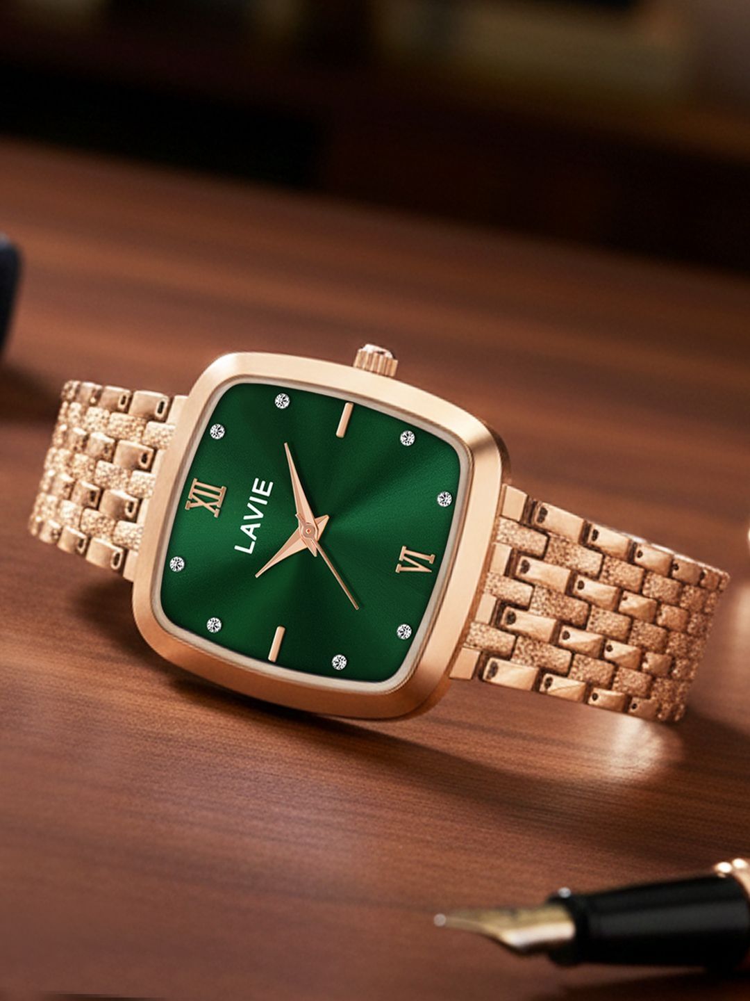 Lavie Women Dial & Stainless Steel Bracelet Style Straps Analogue Watch LV-706-GR-picture-32