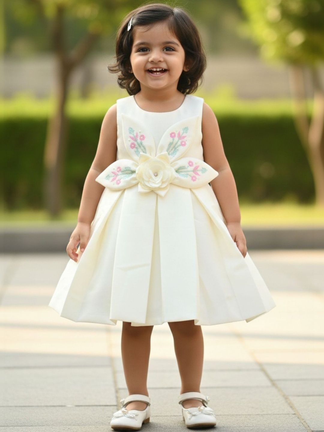 Lagorii Floral Applique Satin Fit & Flare Dress-picture-34