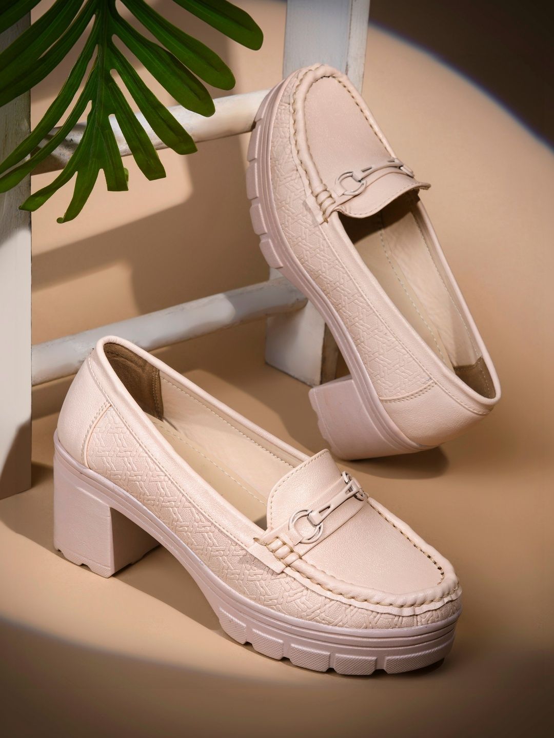 Froh Feet Women Textured Loafers-picture-27