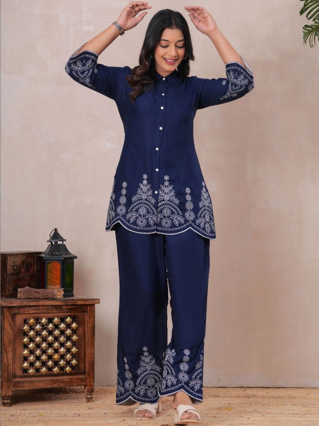 SIDDHANAM Embroidered Shirt With Trousers Co-Ords-picture-17