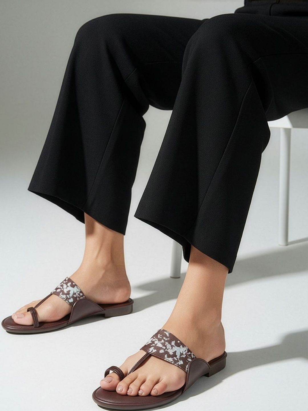 CHINRAAG Women Open Toe Flats-image-39