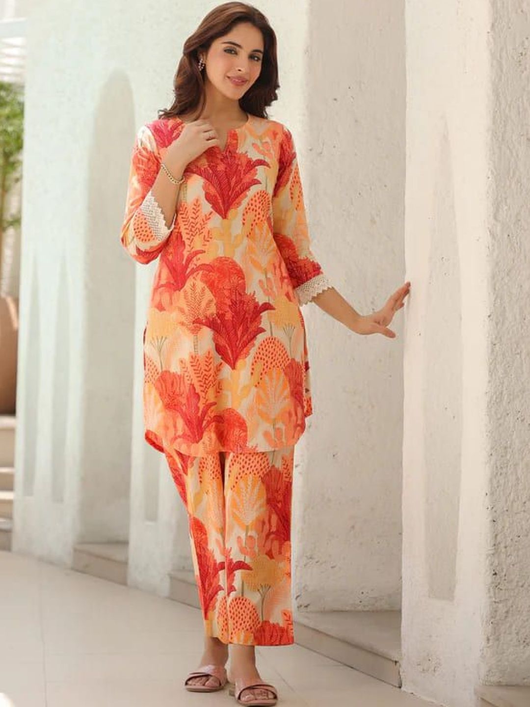 LERIYA FASHION Printed Round Neck Tunic & Trousers Co-Ords-picture-38