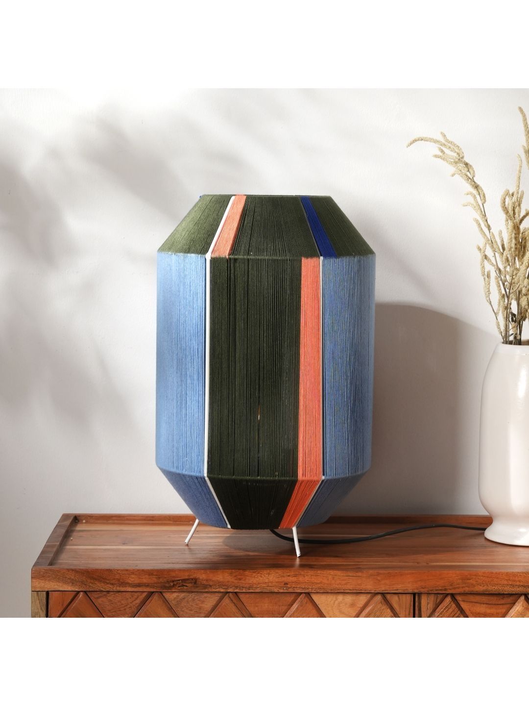 FIG Green Colourblocked Cotton Contemporary Abstract Shaped Table Lamp with Adjustable Cord and Bulb-image-9