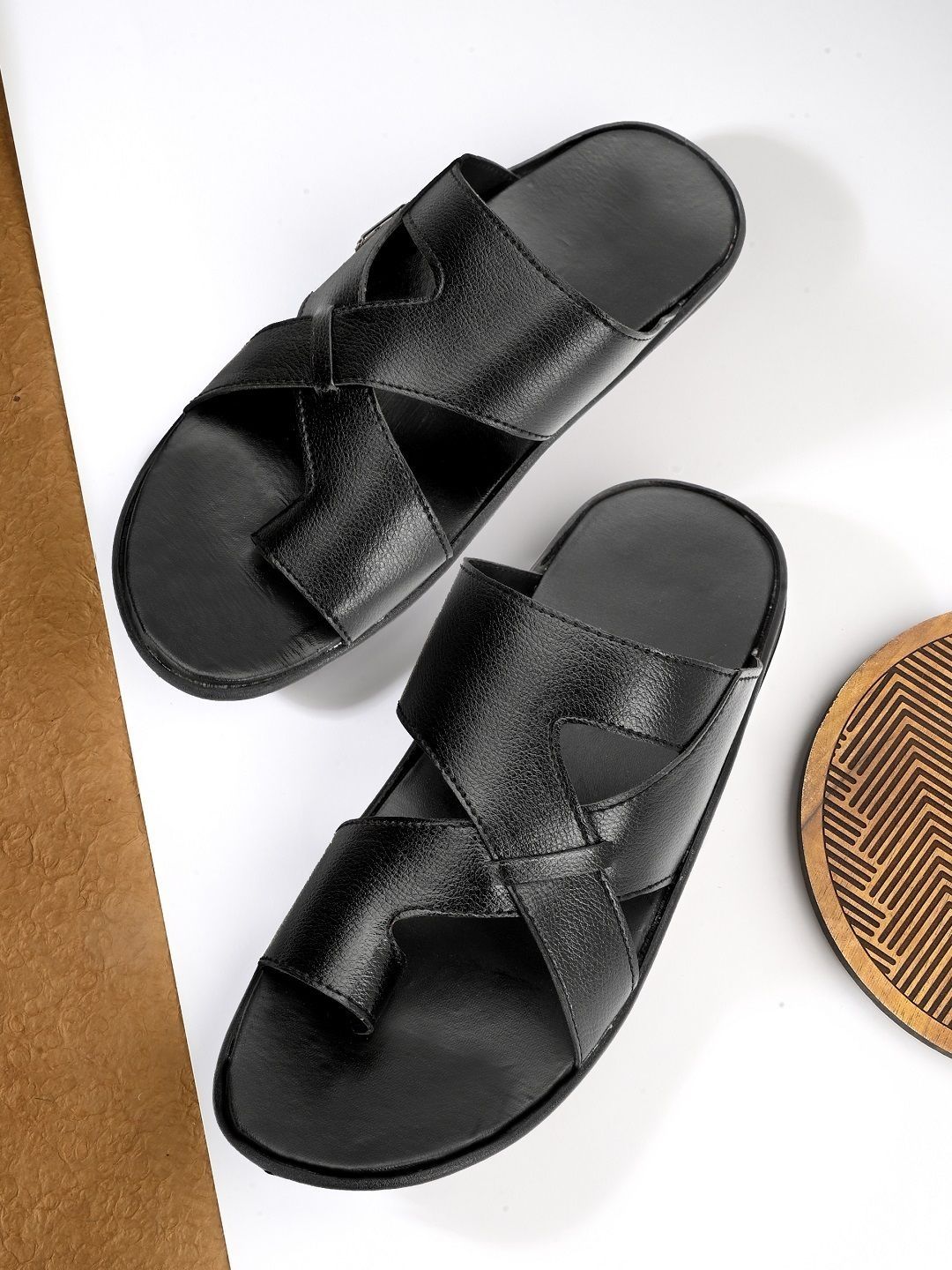 Buxton Men Thong Flip-Flops-picture-20