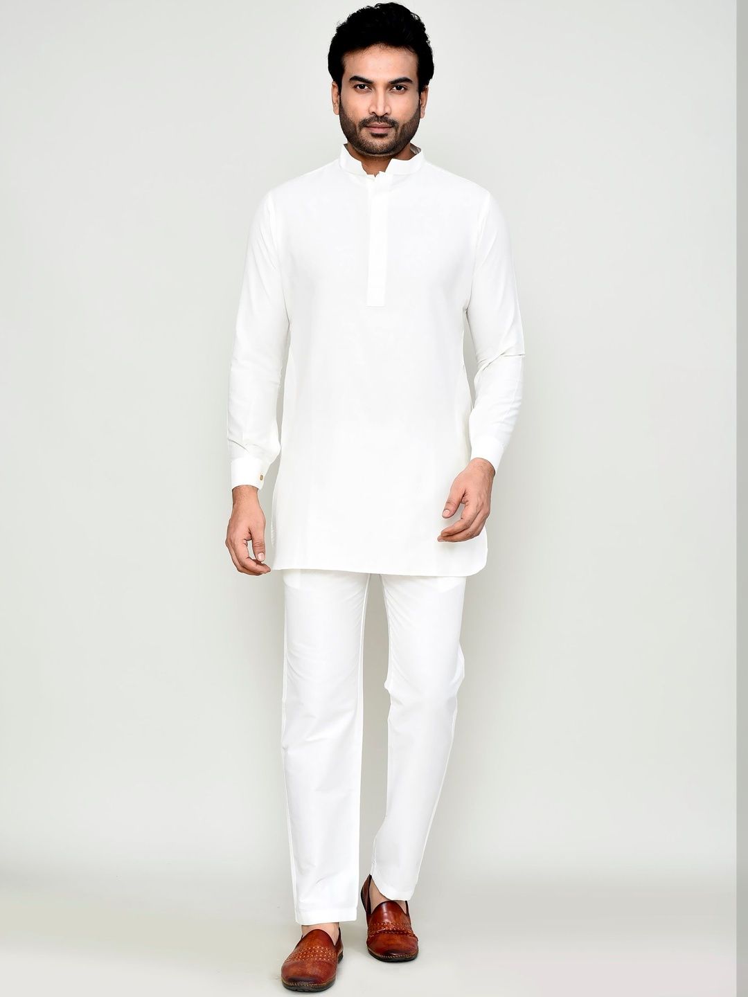 HERE&NOW Men Regular Kurta with Trousers-picture-23