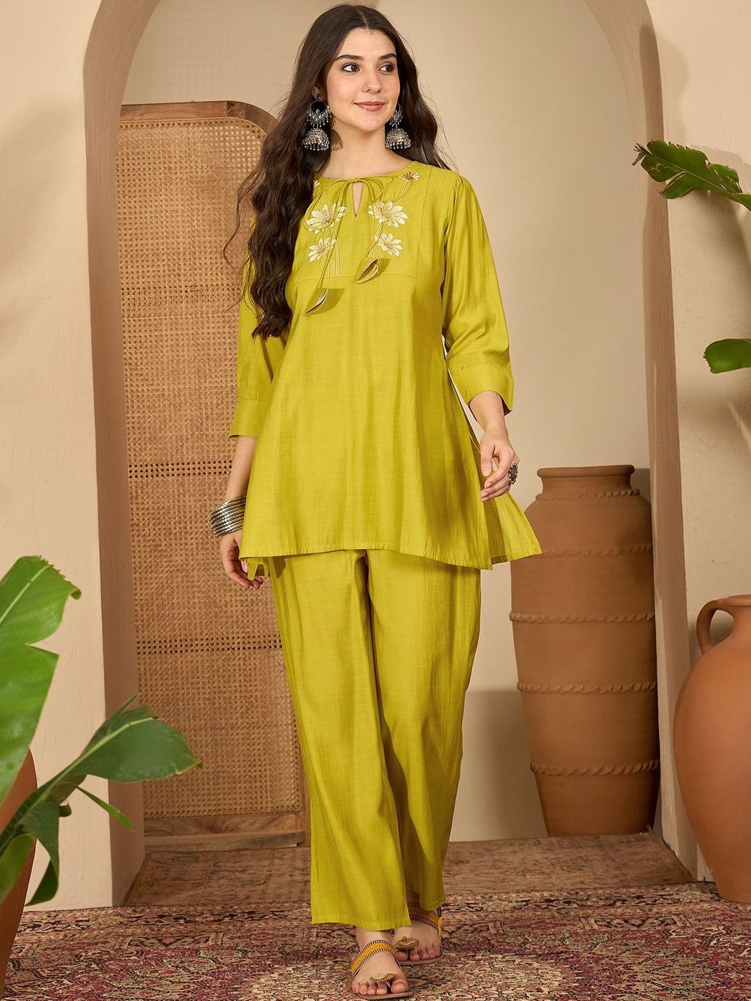 Sangria Embroidered Round Neck Tunic & Trousers Co-Ords-picture-28