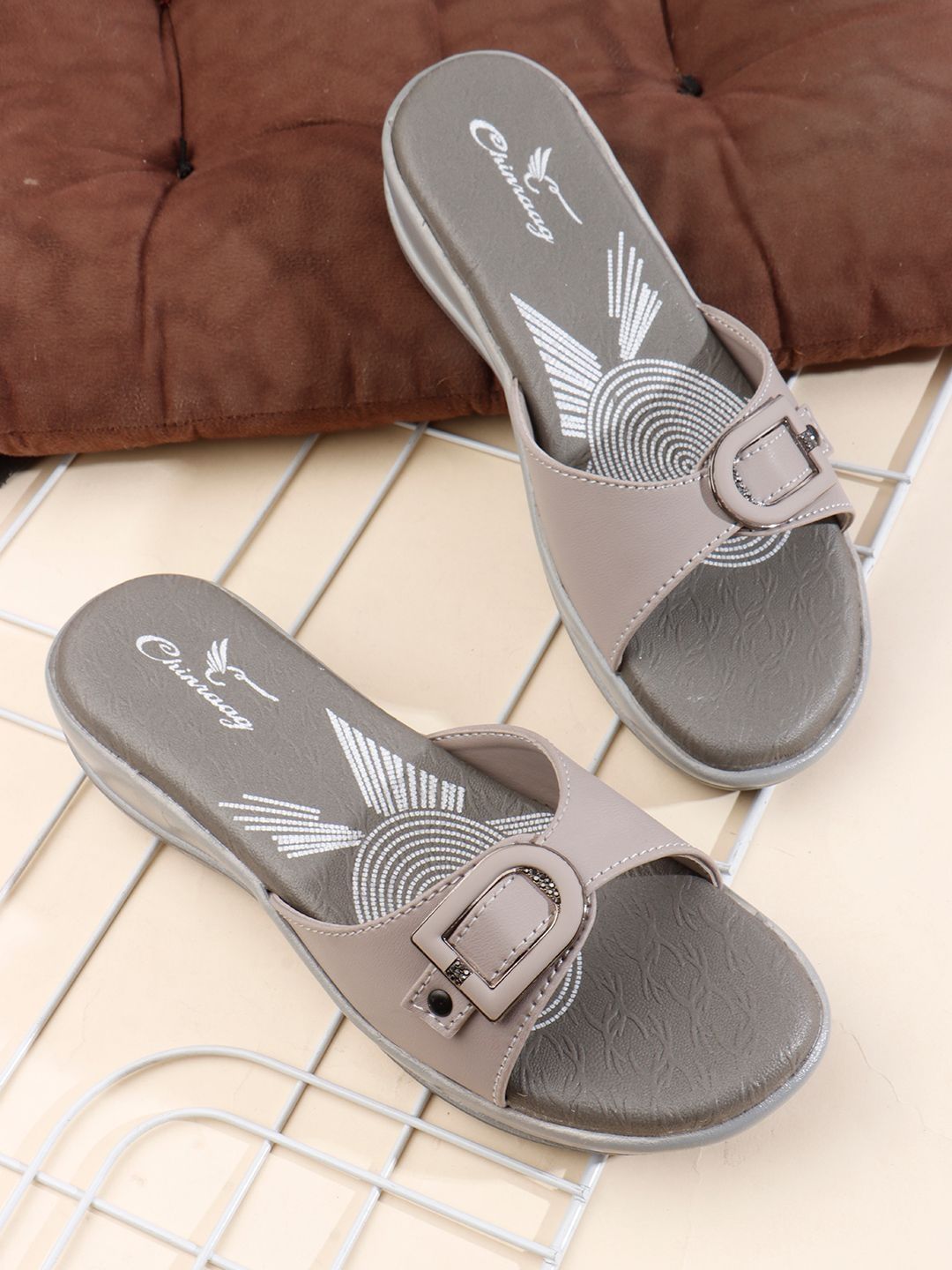 CHINRAAG Women Open Toe Flats with Bows-image-47