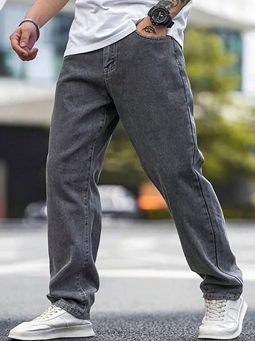 UNITED DENIM Men Loose Mid-Rise Light Fade Stretchable Jeans-image-23