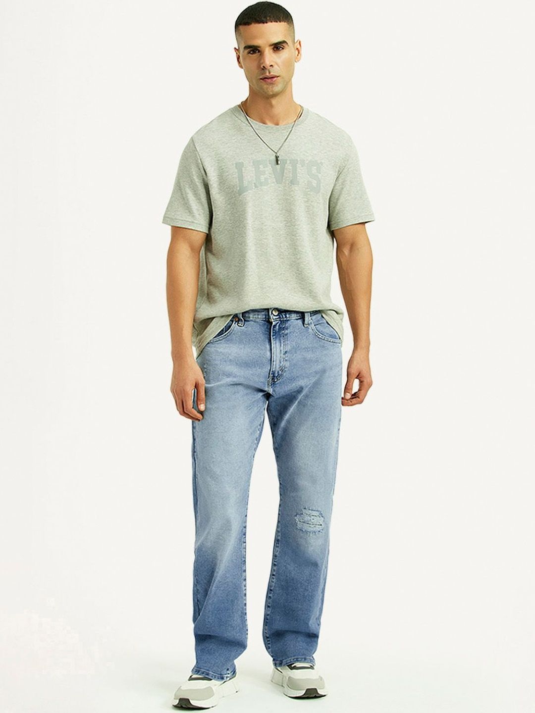 Levis Men Classic Straight Fit Mid-Rise Mildly Distressed Light Fade Stretchable Jeans-picture-24