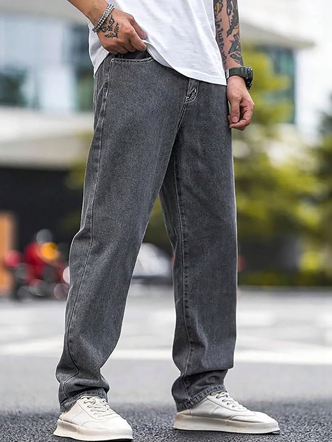 UNITED DENIM Men Loose Mid-Rise Light Fade Stretchable Jeans-picture-11