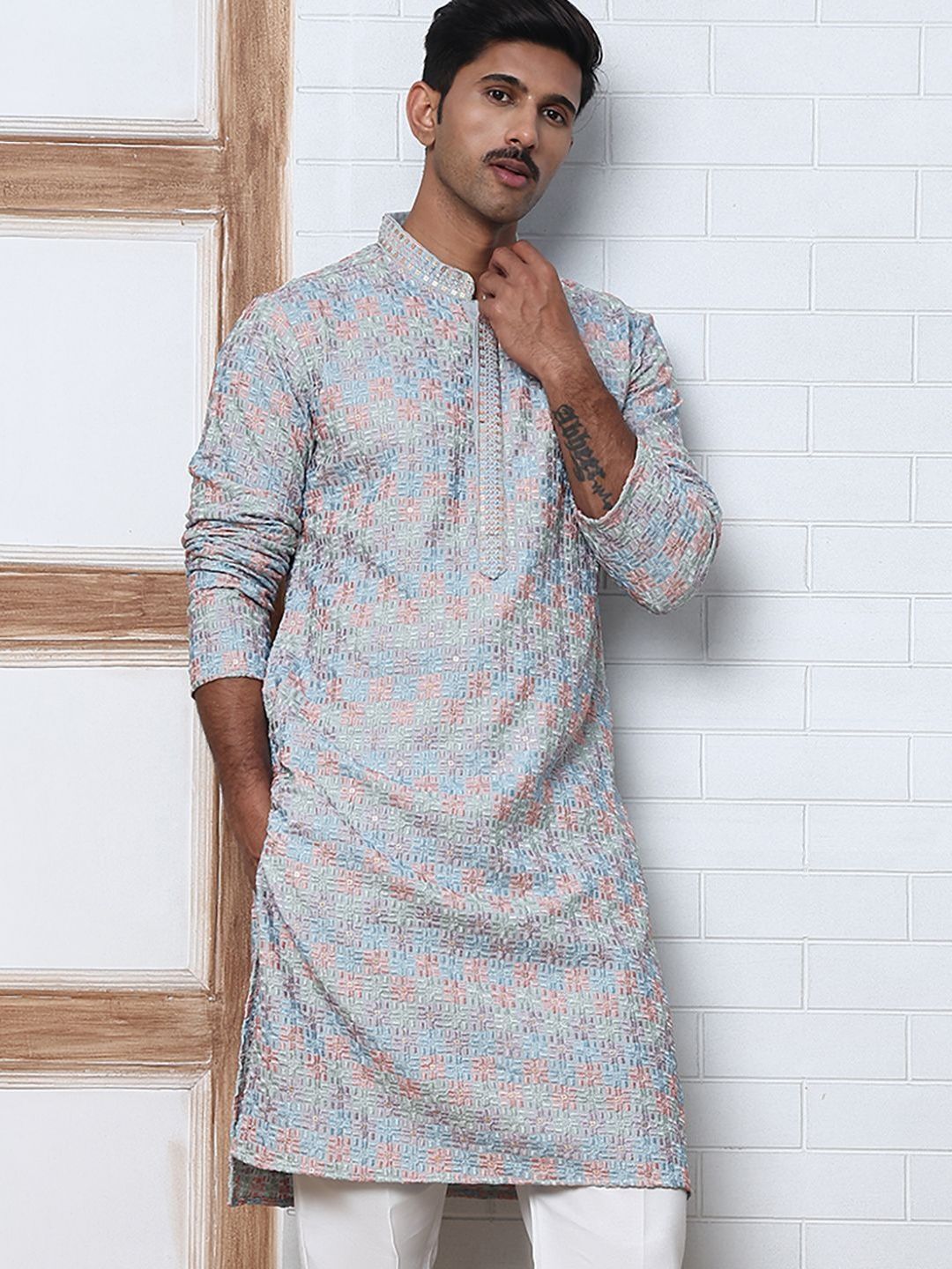 Anouk Mirage Men Geometric Embroidered Chikankari Kurta-picture-37