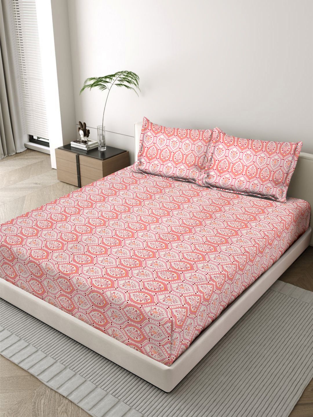 Status Pink & White Floral 300 TC Queen Bedsheet with 2 Pillow Covers