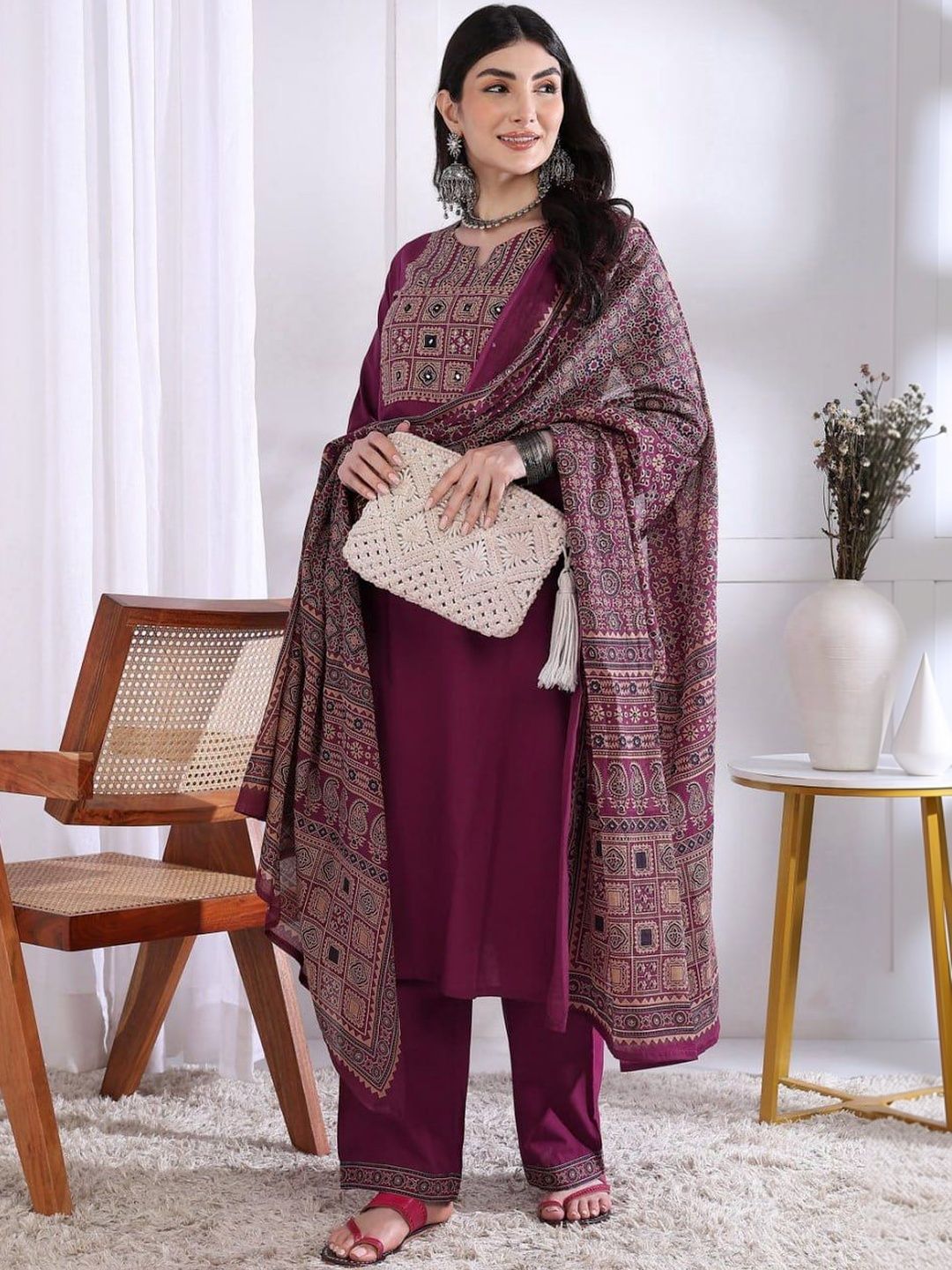 YAMUNE Women Ethnic Motifs Embroidered Regular Mirror Work Kurta with Palazzos & With Dupatta-picture-35