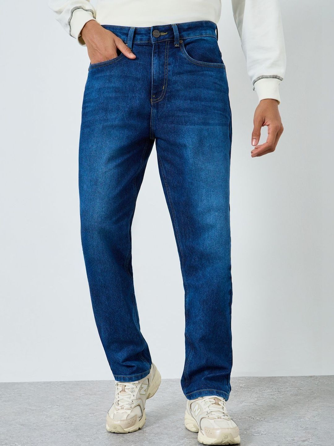 Styli Men Relaxed Fit Mid-Rise Light Fade Stretchable Jeans-picture-29