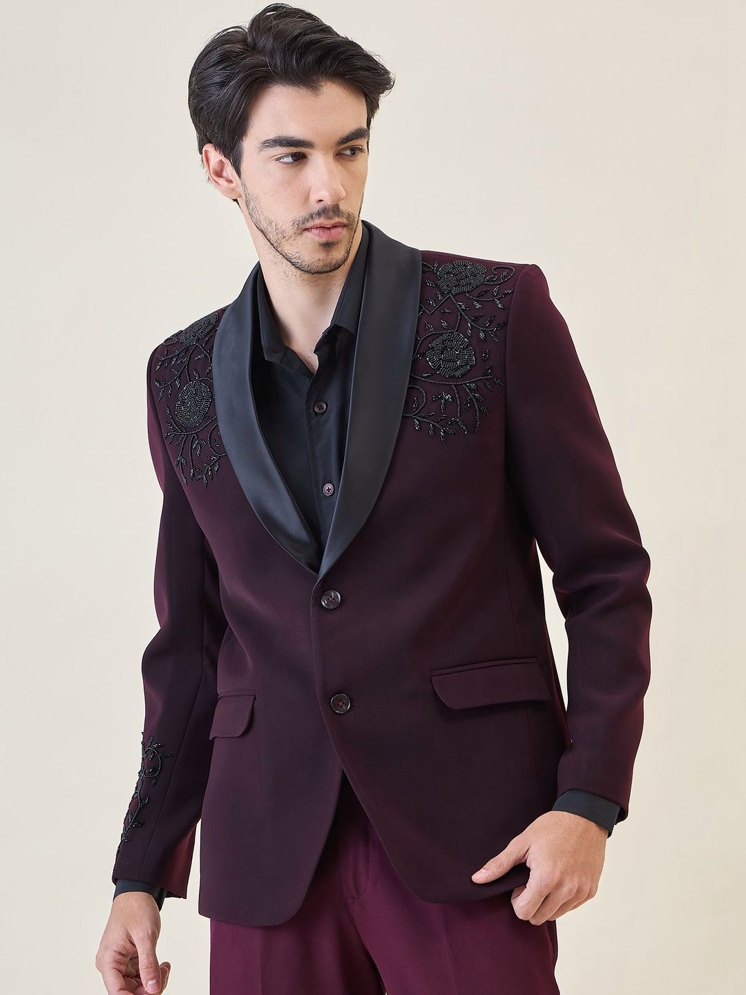 House of Pataudi Embellished Shawl Collar Single-Breasted Tailored Fit Party Blazers-picture-33