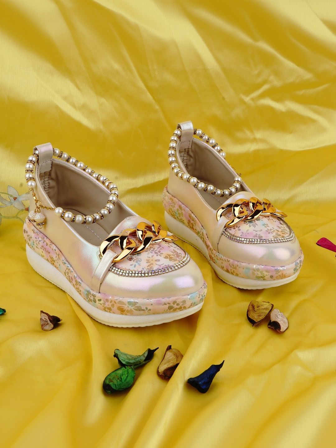 LMG Lifestyle Girls Printed Flatform Mules with Bows-picture-36