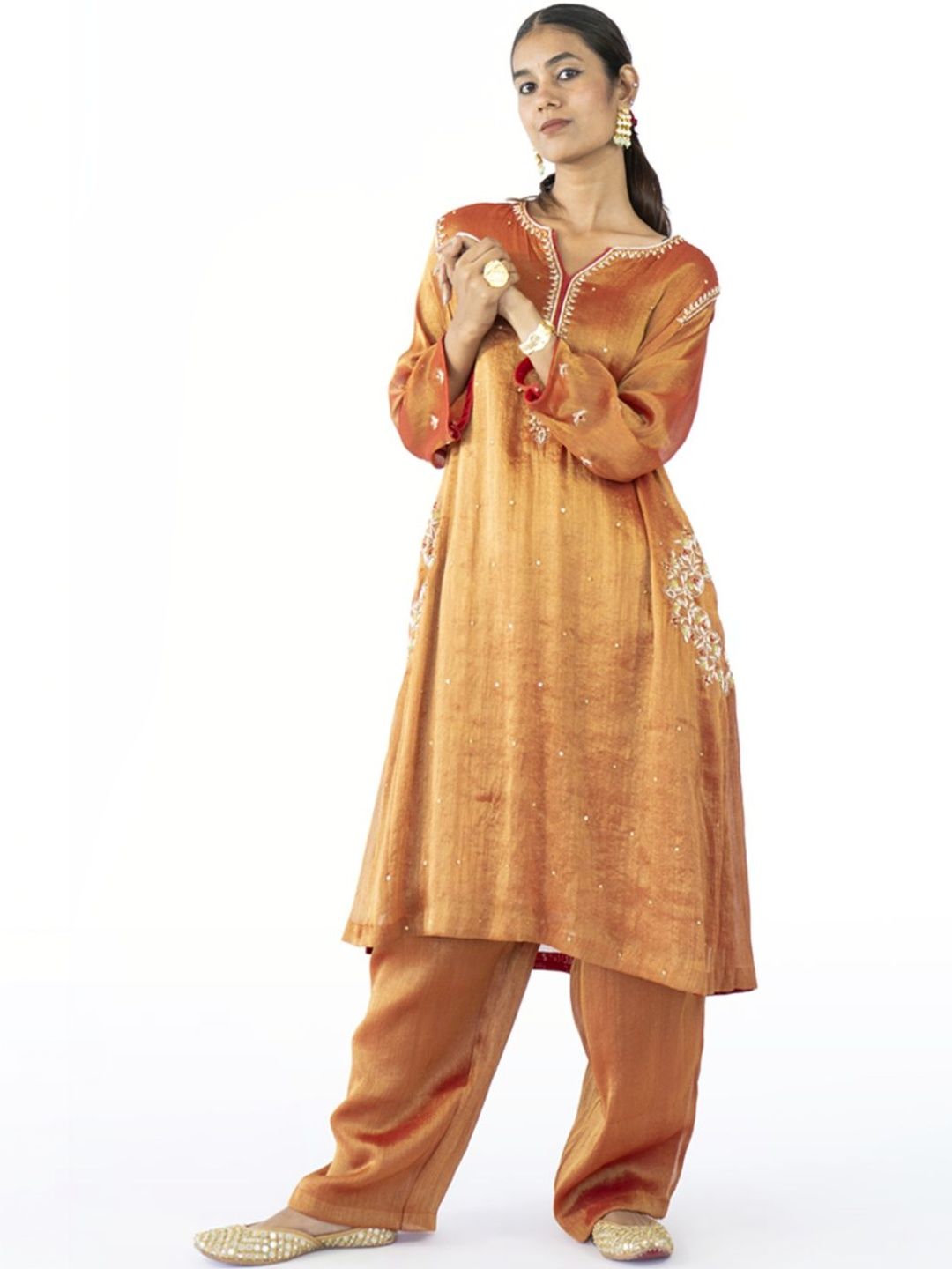 Sonal Kabra Women Ethnic Motifs Embroidered Regular Thread Work Kurta with Trousers-picture-11