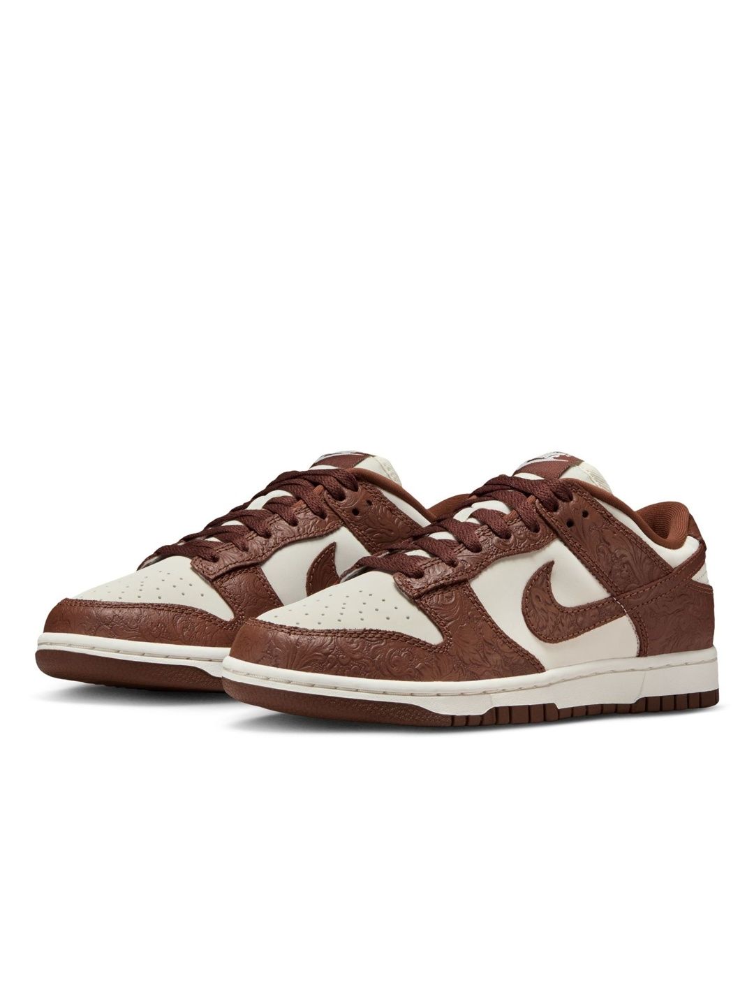 Nike Women Dunk Low Shoes-picture-42
